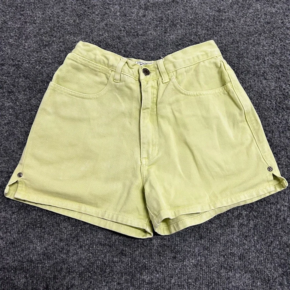 Chazz Shorts Womens Size 3 Pale Lime Green High Waisted Denim Side Slit Casual